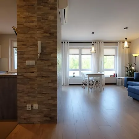 Starowka - Riverside Ii * شتشيتسين